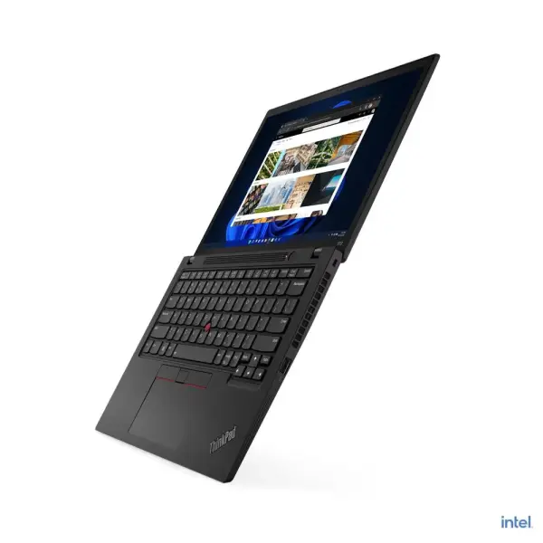 Lenovo Thinkpad X13 G3 - Intel DecaCore i5 1245U - 16GB Ram - 512GB SSD - 13.3" (33,78 cm) touchscreen - Windows 11 Pro - Qwerty US